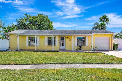 2601 39th St W Bradenton, FL 34205