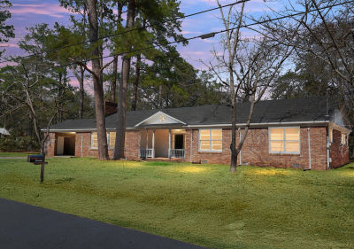 407 Hayne St Walterboro, SC 29488