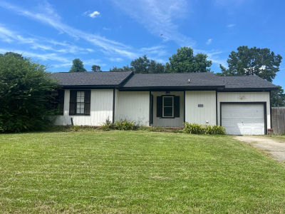 121 Heather Dr Summerville, SC 29486