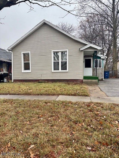 3030 Chase St Toledo, OH 43611