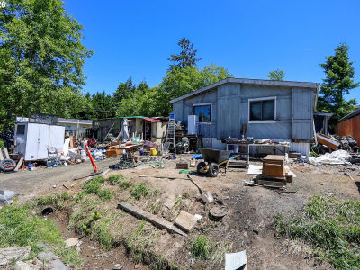 63451 Capitol Dr Coos Bay, OR 97420