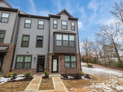 460 Spearfield Ln Charlotte, NC 28205