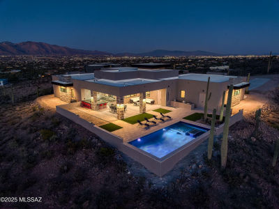 5901 W El Camino Del Cerro Tucson, AZ 85745