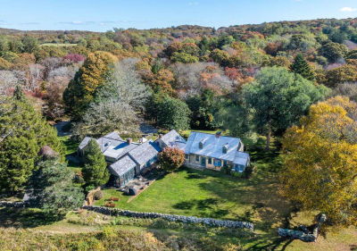 85 N Reservoir Rd West Tisbury, MA 02575