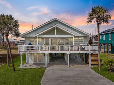 16634 Jamaica Beach Rd Jamaica Beach, TX 77554