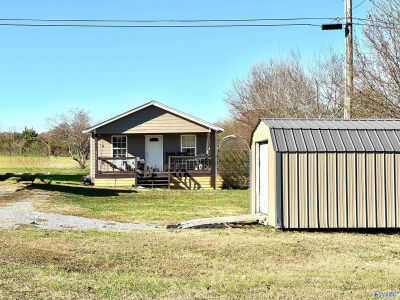 6743 County Road 78 Fort Payne, AL 35967