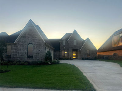 608 Danube Cir Bossier City, LA 71111