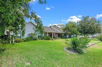 2002 Fairway Dr Eustis, FL 32726