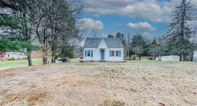 282 Mountain Rd Glastonbury, CT 06033