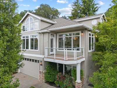 1925 Hall St West Linn, OR 97068