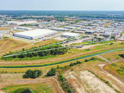 11615 Cutten Rd Houston, TX 77066