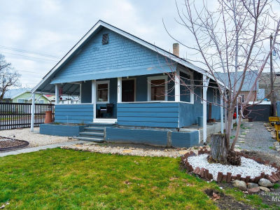 90 E Jefferson St Huntington, OR 97907