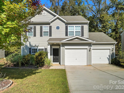 1526 Glenbar Ct Clover, SC 29710
