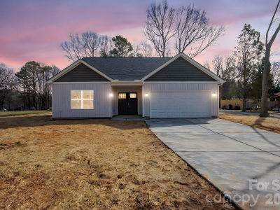 318 Sunrise Cir Shelby, NC 28150
