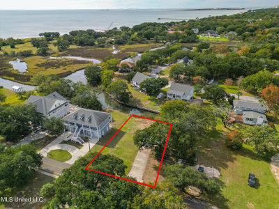 711 Martin St Pascagoula, MS 39581