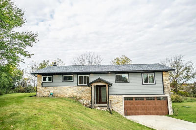 W215N5363 Ada Ct Menomonee Falls, WI 53051