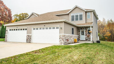 231 Nordic Ln Slinger, WI 53086