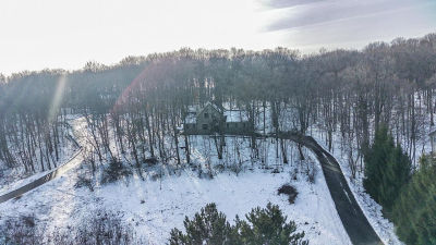 4593 Beaver Dam Rd West Bend, WI 53090