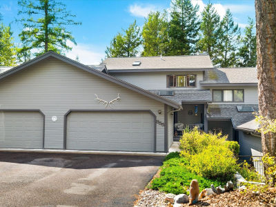 855 Saint Andrews Dr Columbia Falls, MT 59912
