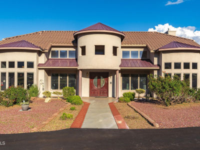 9295 S Bryerly Dr Hereford, AZ 85615