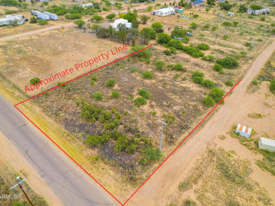 9429 E Guardian Ln Hereford, AZ 85615