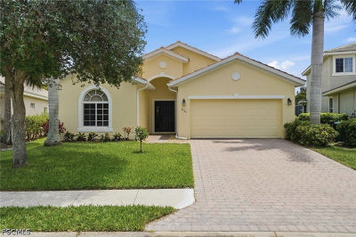 2506 Blackburn Cir Cape Coral, FL 33991
