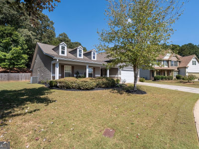 4458 Spring Mtn Powder Springs, GA 30127