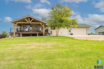 47649 289th St Canton, SD 57013