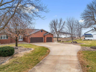 48381 277th St Canton, SD 57013