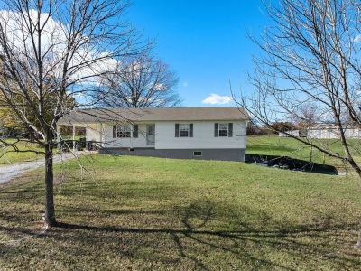 313 S Old Military Rd Saint Joseph, TN 38481