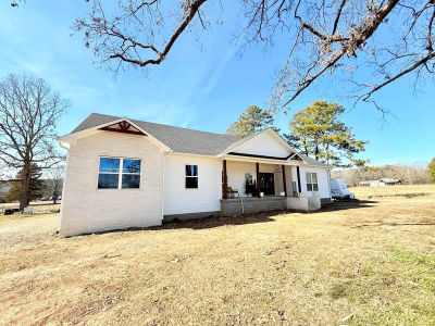 589 Rachel Rd Russellville, AR 72802