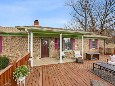 500 N Main St Coal Hill, AR 72832