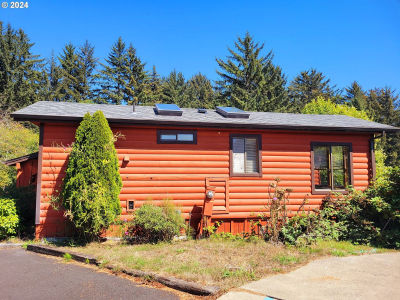 19921 Whaleshead Rd #M2 Brookings, OR 97415