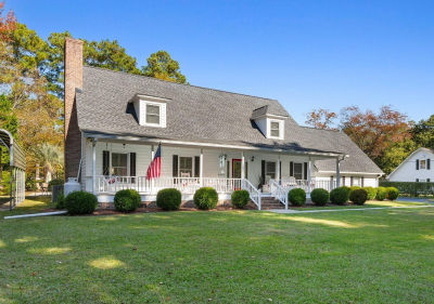 1670 Wachesaw Rd Murrells Inlet, SC 29576