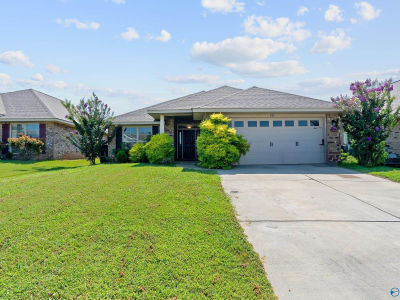 105 Brooklawn Dr Harvest, AL 35749