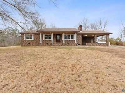 144 N Maple St Boaz, AL 35956