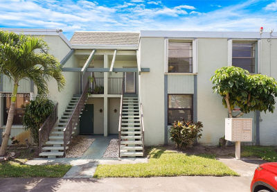 7330 NW 18th St APT 204 Margate, FL 33063