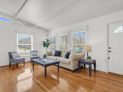 1442 N Sherwood Dr Charleston, SC 29407