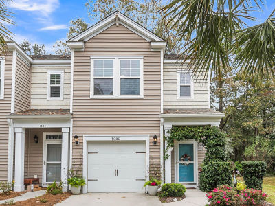 1636 Saint Johns Parrish Way Johns Island, SC 29455