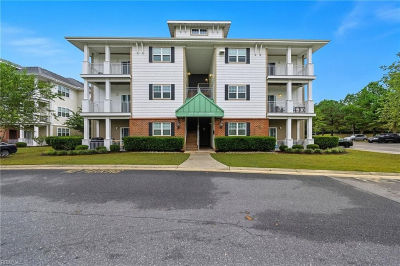 4316 Hillingdon Bnd #303 Chesapeake, VA 23321