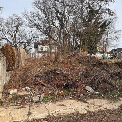 1226 N Bergen Ave Camden, NJ 08105