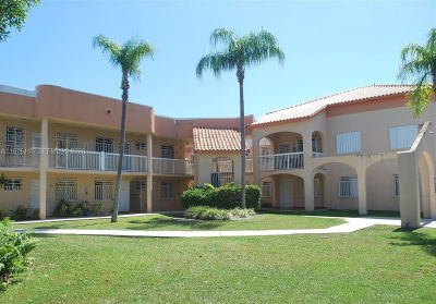 2380 W 74th St APT 202 Hialeah, FL 33016