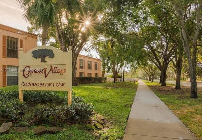 7208 Fairway Dr APT I11 Miami Lakes, FL 33014
