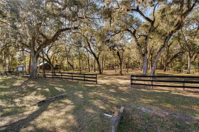 63 Lake Wood Cir #31 Ocala, FL 34482