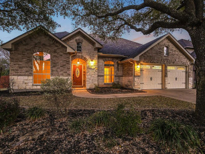 2300 Village View Loop Pflugerville, TX 78660
