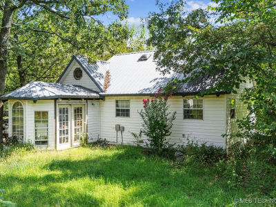 8119 N 544th Rd Tahlequah, OK 74464