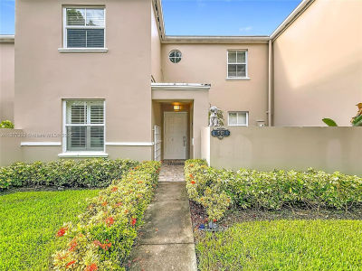 7110 SW 54th St Miami, FL 33155