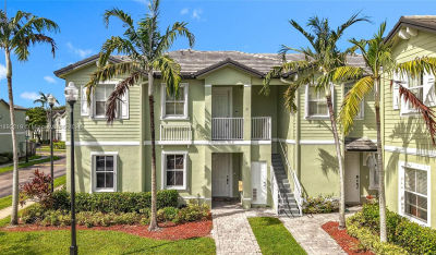 2935 SE 1st Dr UNIT 21 Homestead, FL 33033