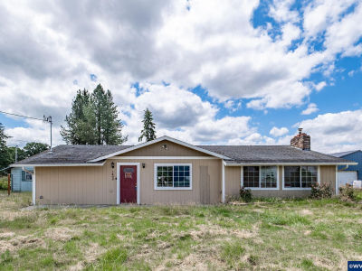 1460/1462 Cascade Dr Lebanon, OR 97355