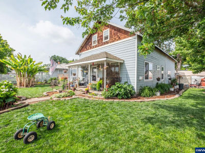 1377 Juniper St Junction City, OR 97448